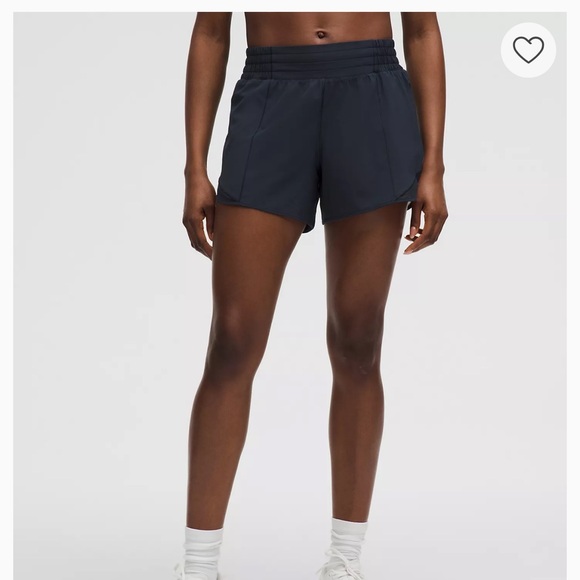 Lululemon Hotty Hot shorts - Picture 1 of 3